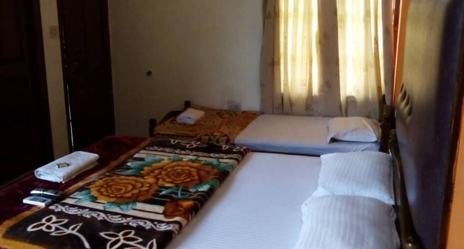 Tripura Deluxe, Bangalore 4